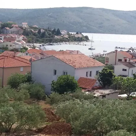 Apartment Pastar Seget Vranjica